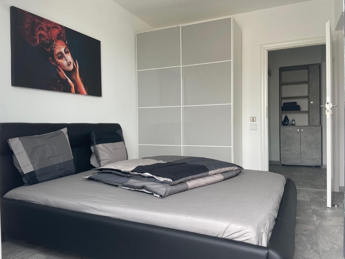 Lakeview 2 Room Penthouse Rooftop Terrace W15 Bucharest Luaran gambar